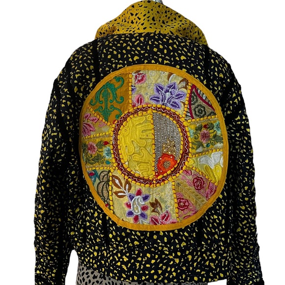 Reworked Vintage 80’s REVERSIBLE Satin Boho Jacket - Picture 8 of 14